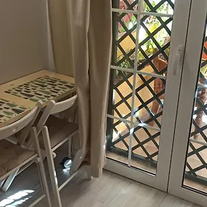 Bed and breakfast Dudi's Peppers, Málaga
